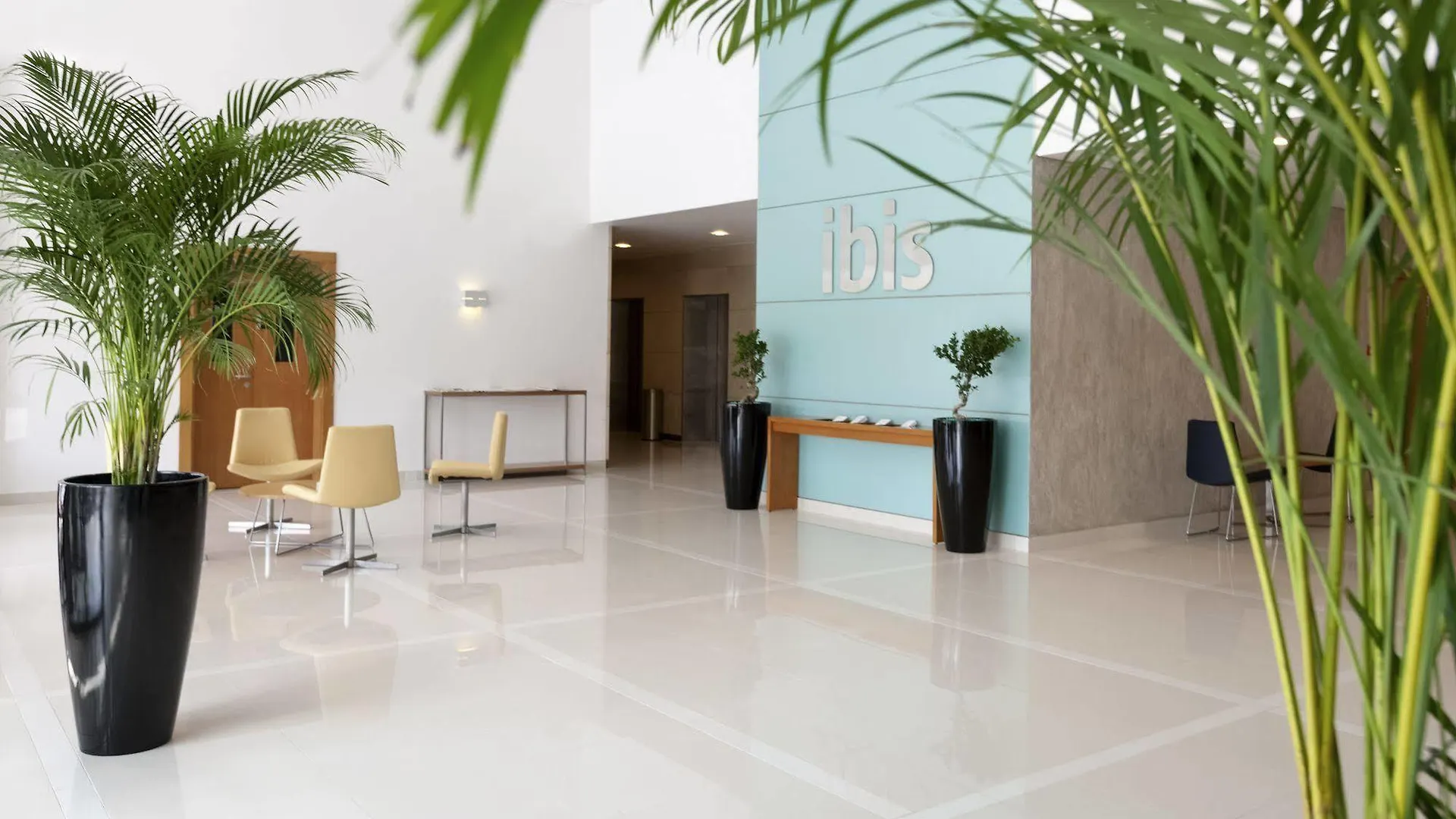 Hotel Ibis Abu Dhabi Gate 3*,