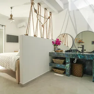 seabed-luxury-suite-1-mykonos-town.hotels-in-mykonosisland.net/