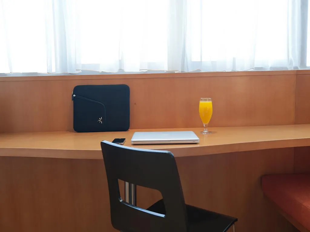 Ibis Abu Dhabi Gate Hotel